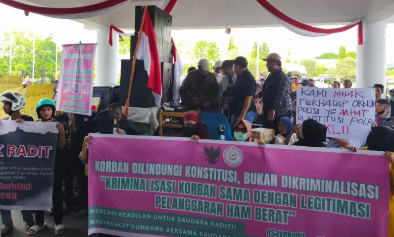 Demo Kasus Radiet Kematian Mahasiswi Unram di Sumbawa