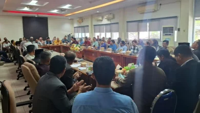 Forum hearing civitas akademika Universitas Samawa UNSA bersama DPRD dan Sekda Sumbawa