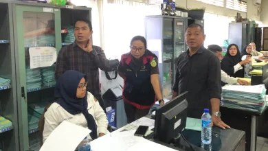 Jaksa Geledah Kantor Pertanahan Lobar