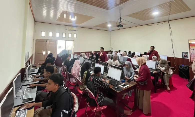 Pelatihan IT Mahasiswa PTI STKIP Taman Siswa Bima