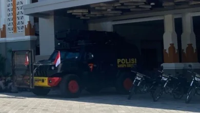 Polisi Berjaga di Kantor Gubernur NTB