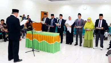 Rektor Ummat Abdul Wahab Lantik Pejabat Struktural