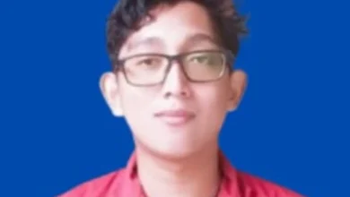 Reza Aprianto Mahasiswa Yatim Piatu Prodi PGSD STKIP Taman Siswa Bima