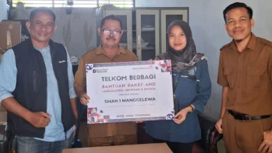 Telkom Berbagai SMAN 1 Manggelewa