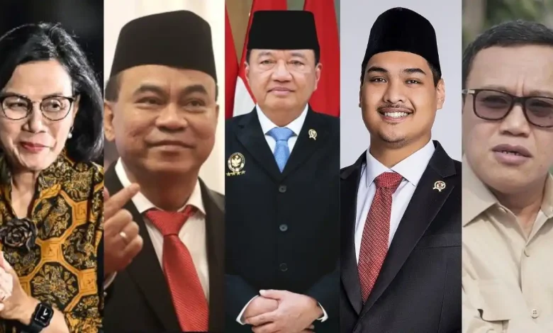 BERITA NASIONALPolitik Intip Curhat Instagram Para Menteri yang Dicopot Prabowo