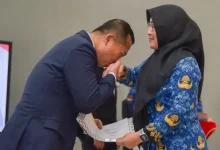 Kakak Gubernur NTB Lalu Muhamad Iqbal Baiq Nelly Kusumawati