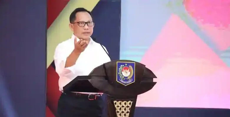 Mendagri Tito Karnavian Instruksikan Seluruh Kepala Daerah Aktifkan Kembali Siskamling hingga Pos Ronda