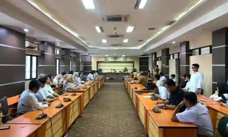 Audiensi perwakilan honorer Pemprov NTB dengan DPRD Provinsi NTB