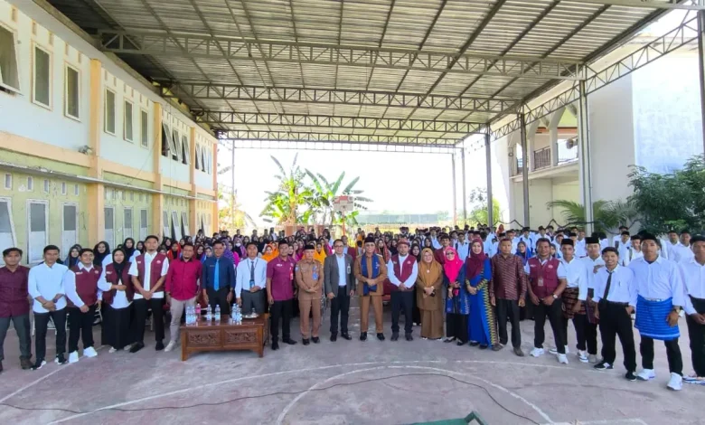 Bimtaq dan Apel Milad ke-18 STKIP Taman Siswa Bima