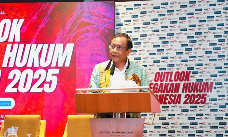 Mahfud MD Terima Tawaran Masuk Tim Reformasi Kepolisian