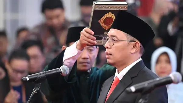 Mantan Kepala PCO Hasan Nasbi Kini Jadi Komisaris Pertamina