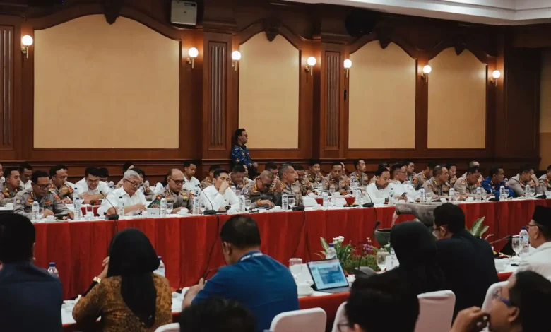 Rapat Koordinasi Pemprov NTB dengan Polda NTB Persiapan MotoGP Mandalika 2025