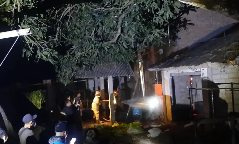 Kebakaran Oven Tembakau di Pijot Keruak Lombok Timur