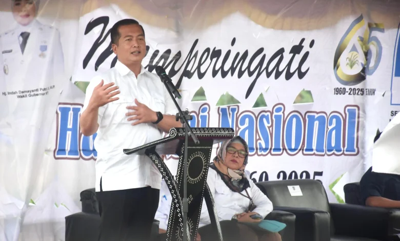 Gubernur NTB Lalu Muhamad Iqbal Pemanfaatan DBHCHT