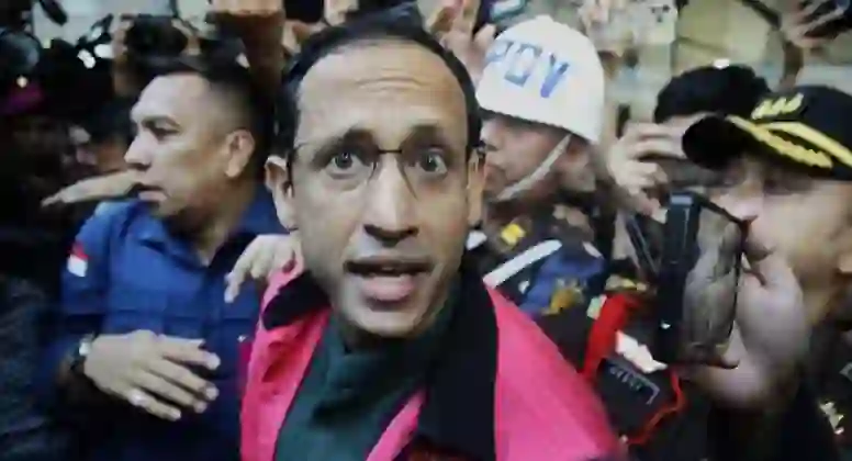 Mantan Mendikbudristek Nadiem Makarim Tersangka Kasus Pengadaan Chromebook Ditahan