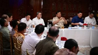 Prabowo Panggil Kepala BGN Buntut Kasus Keracunan MBG
