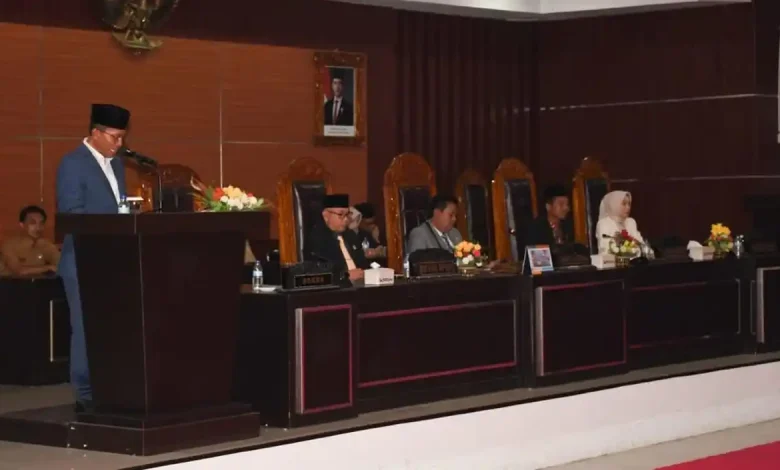 Raperda Perubahan APBD 2025 Lombok Timur Disetujui