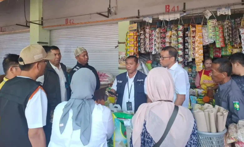 Bapanas dan Satgas Pangan NTB Sidak Harga Beras di Sumbawa