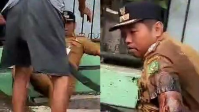 Kolase foto saat Lurah Perintis, Kecamatan Medan Timur, Kota Medan, Muhammad Fadli didorong hingga jatuh ke parit.