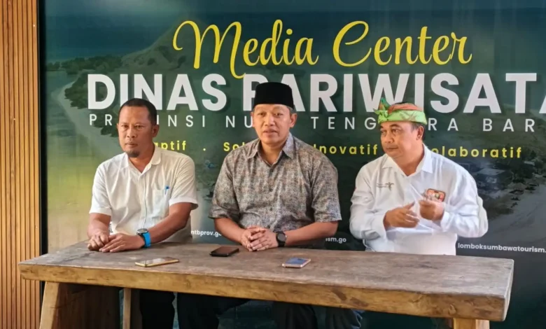 Konferensi Pers Kejuaraan Dunia Paralayang di Lombok