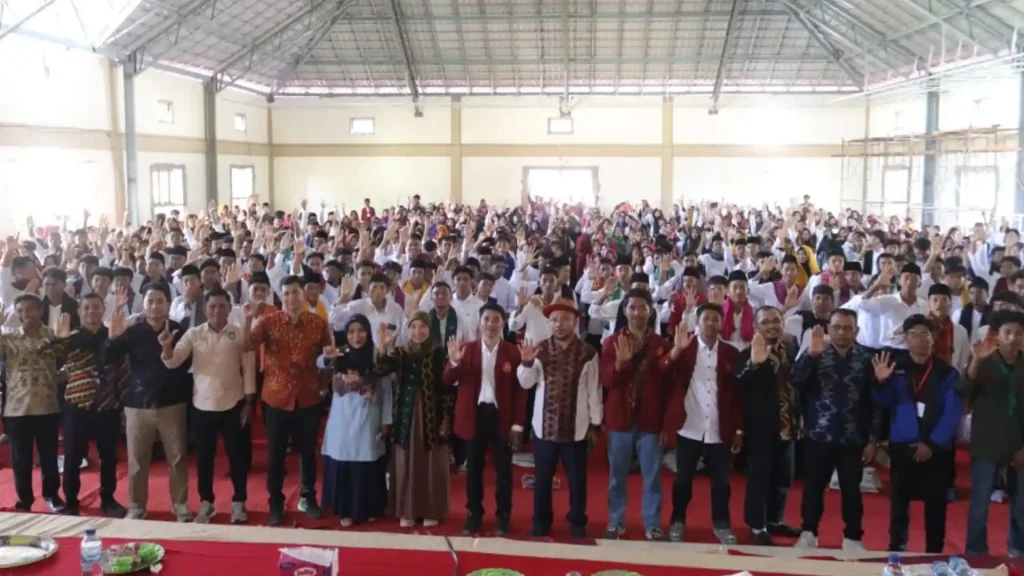 PKKMB Beradab STKIP Taman Siswa Bima 2025