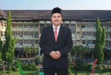 Rektor Unram Bambang Hari Kusumo