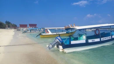 garis pantai gili trawangan yang masuk kawasan Gili Matra