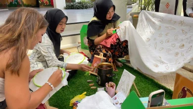 Aruna Senggigi Batik Sasambo Experience