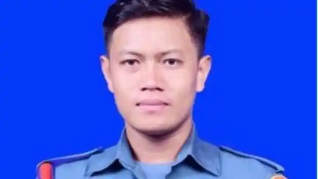 Prajurit Marinir Praka Zaenal Mutaqim Gugur saat Terjun Payung