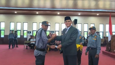 Bupati Jarot Dorong Satlinmas Adaptif Terhadap Teknologi Informasi