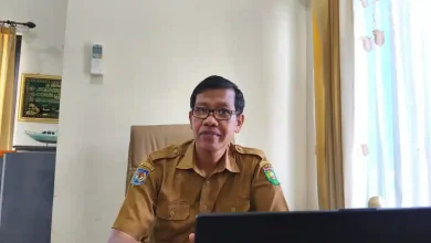 Kepala Dinas Kesehatan Kabupaten Sumbawa Sarif Hidayat SPPG