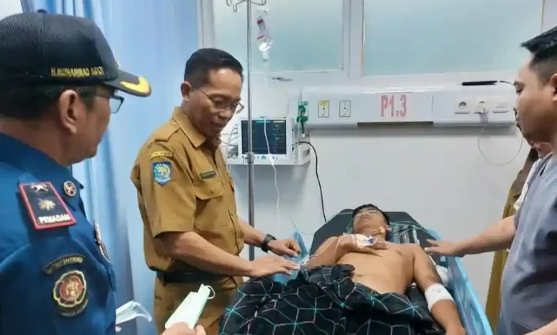 Kaki Personel Damkarmat Lombok Timur Terpaksa Diamputasi Setelah Kecelakaan