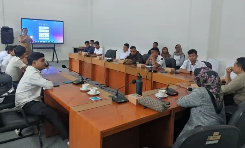 Audiensi perwakilan 518 honorer Pemprov NTB