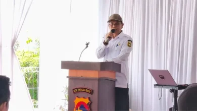 Bupati Jarot Program Penanaman Sengon Laut dan Kemiri