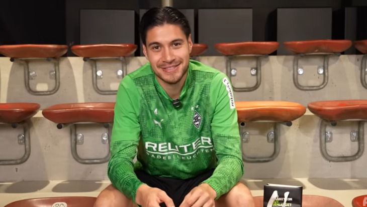 Bek Timnas Indonesia, Kevin Diks ungkap rasa kagumnya terhadap ketenangan Pulau Lombok.