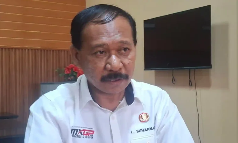 Lalu Suharmaji Kertawijaya Asisten Perekonomian dan Pembangunan Setda Kabupaten Sumbawa Pengembangan Teluk Santong