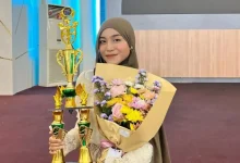 Mahasiswi FISIP Unair Asal NTB Raih Juara 1 Ecompt International English Competition 2025
