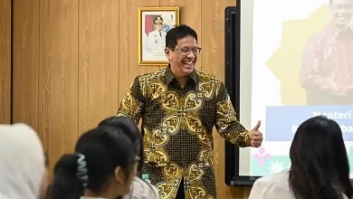 Menkeu Purbaya Ngajar Kelas Ekonomi di SMAN 3 Jakarta