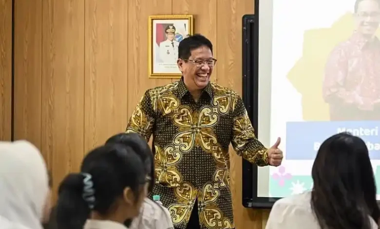 Menkeu Purbaya Ngajar Kelas Ekonomi di SMAN 3 Jakarta