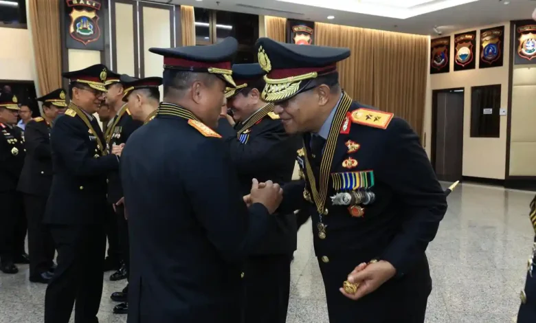 Kapolda NTB Raih Bintang Bhayangkara Pratama