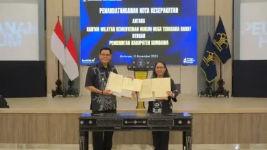Bupati Jarot Tandatangani MoU dengan Kemenkum NTB