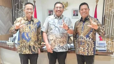 Bupati Lotim Temui Komdigi