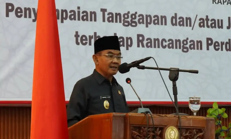 Wabup Ansori Sampaikan Jawaban Fraksi DPRD