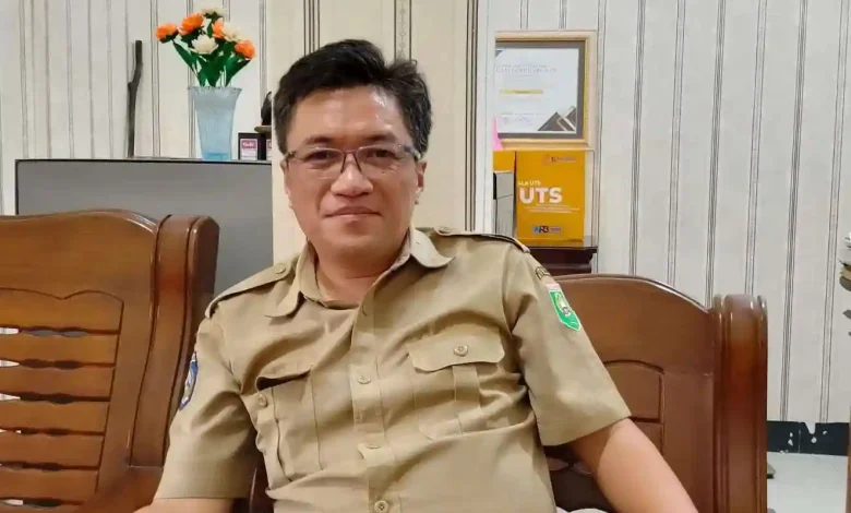 Kepala Dinas KUKMindag Kabupaten Sumbawa Pemkab