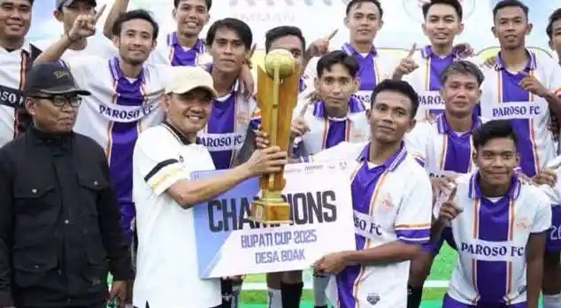 Wabup Ansori Hadiri Penutupan Bupati Cup 2025 di Desa Boak