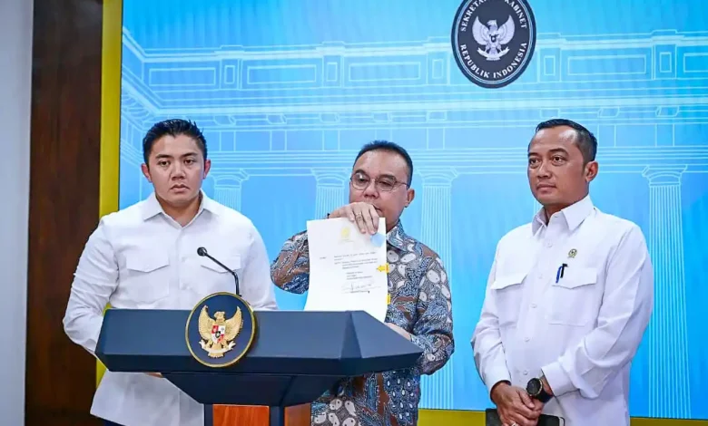 Prabowo Beri Rehabilitasi ke Eks Direktur Utama ASDP Ira Puspadewi Cs