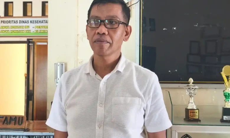 Kepala Dinas Kesehatan Kabupaten Sumbawa Sarip Hidayat Pemkab Pembangunan Pustu
