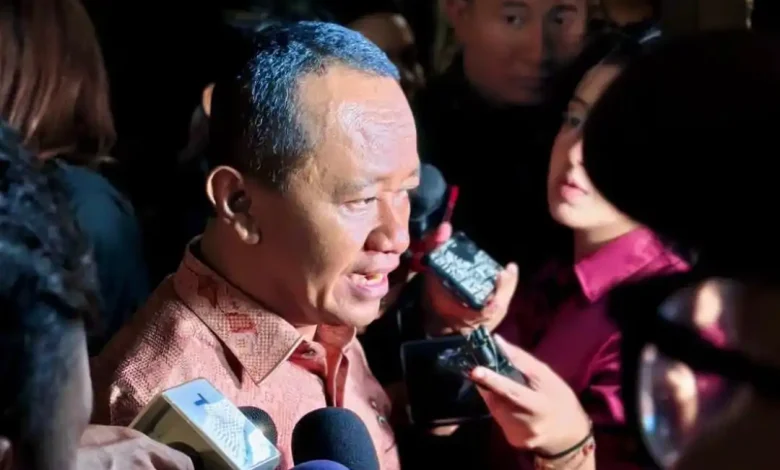 Prabowo Panggil Bahlil Bahas Rencana PLTS hingga Tambang Ilegal di Morowali