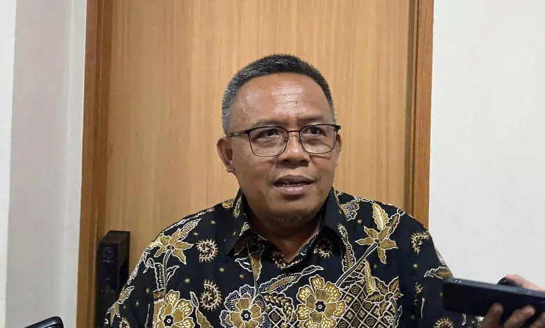 Kepala Dinas PUPR Provinsi NTB Sadimin Perbaikan Jalan di Sumbawa