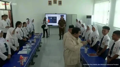 Momen Lucu Prabowo Tantang Duel Tinju Siswa SMPN 4 Bekasi